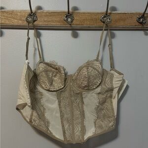 Garage Lace Corset in Cream